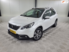 Peugeot 2008 - 1.2 PureTech Blue Lion, Carplay, Navigatie, Parkeersensoren, Panodak, Metalliclak
