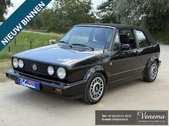Volkswagen Golf Cabriolet - 1.8
