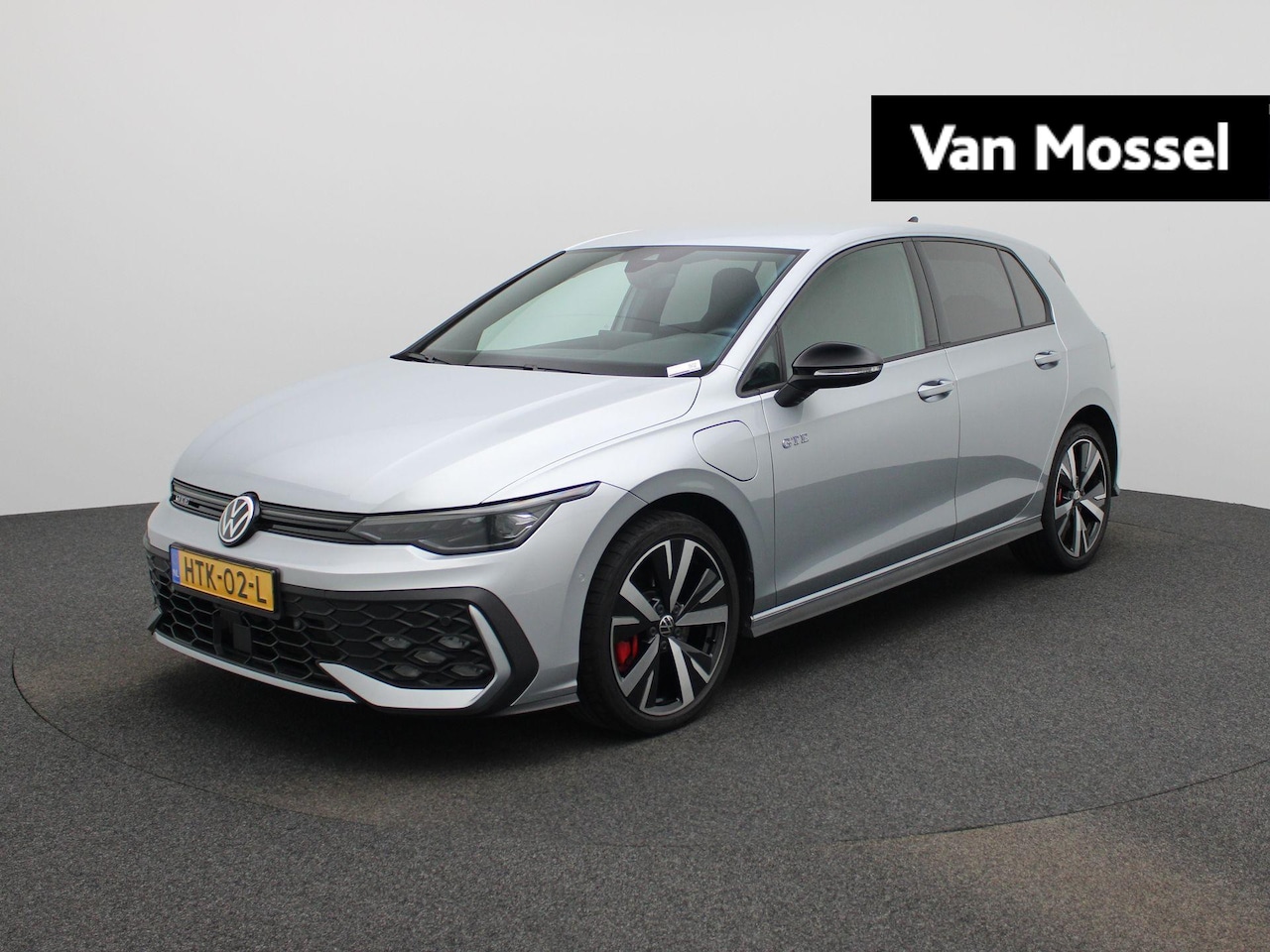 Volkswagen Golf - 1.5 eHybrid GTE 272 PK| Origineel Nederlands | 1e Eigenaar | Navigatie | LED Matrix | Acht - AutoWereld.nl