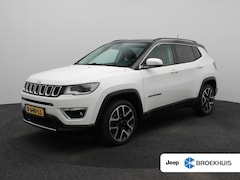 Jeep Compass - 1.3T Limited | Achteruitrijcamera | Trekhaak | Panoramadak | Climate Control | Parkeersens