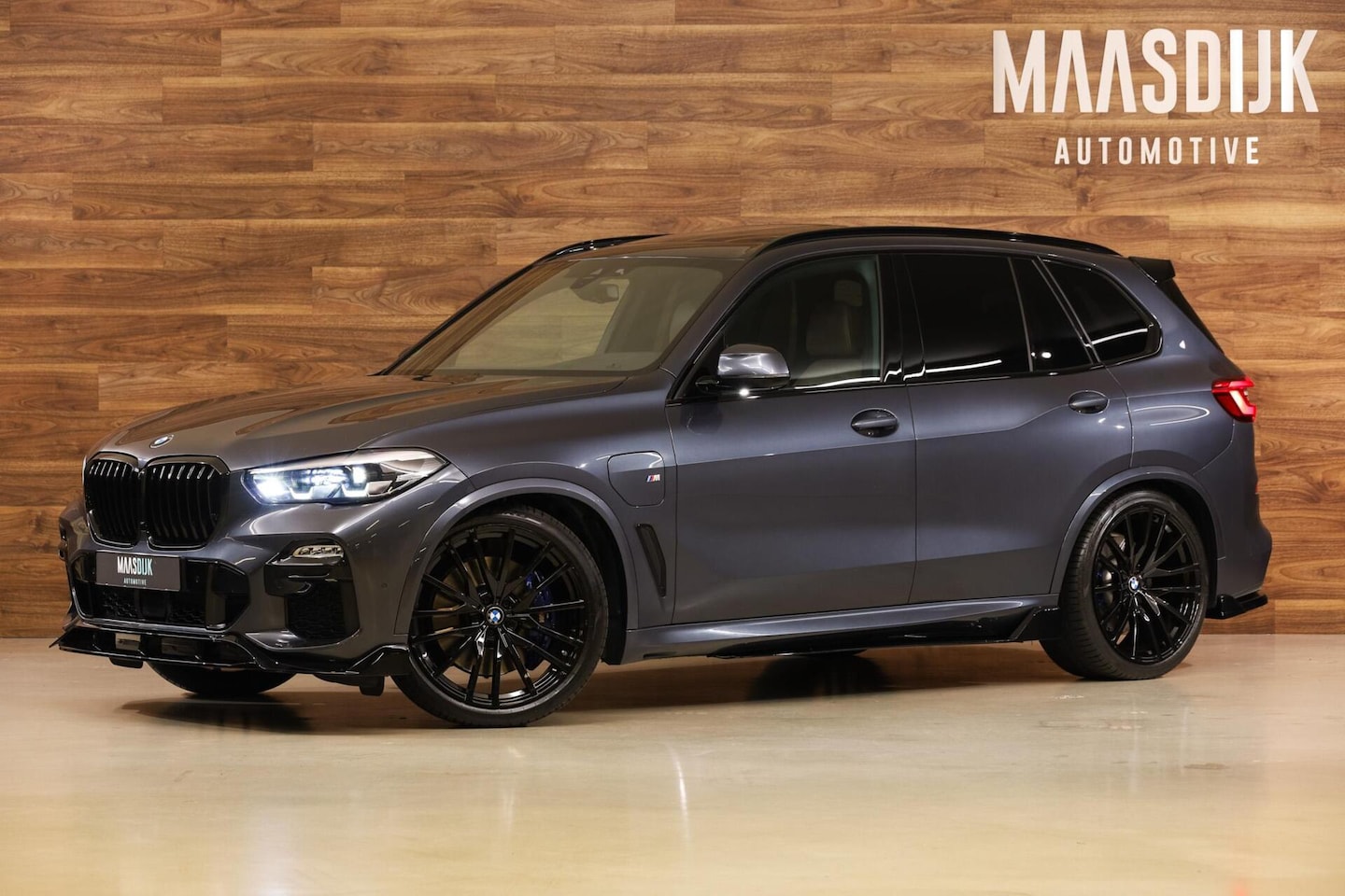 BMW X5 - xDrive45e M-Sport|Individual|Pano|H&K|Ventilatie|Trekhaak| - AutoWereld.nl