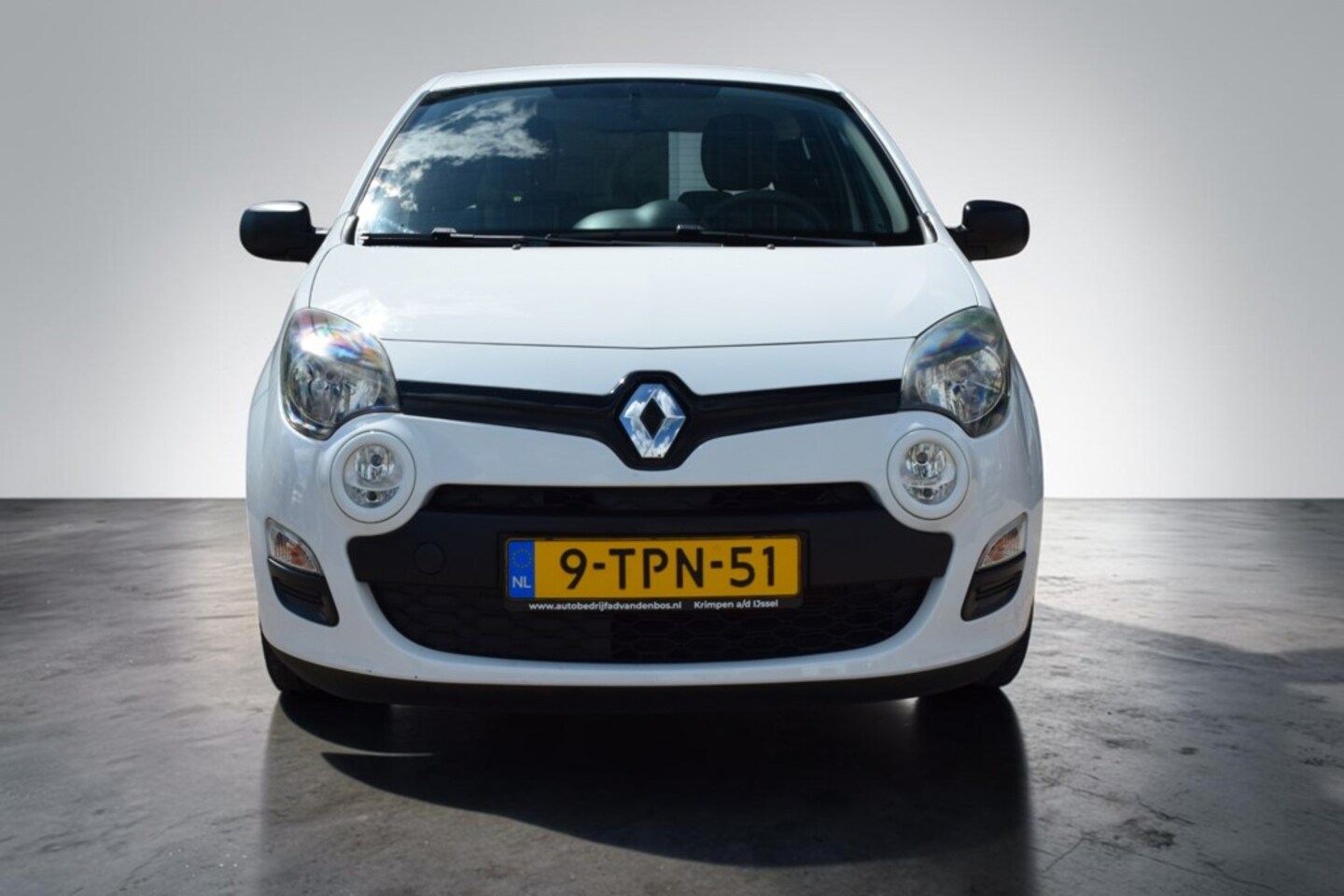 Renault Twingo - 1.2 16V Parisienne 1.2 16V Parisienne,NAP, Dealeronderhouden, Airco, Elektrische ramen