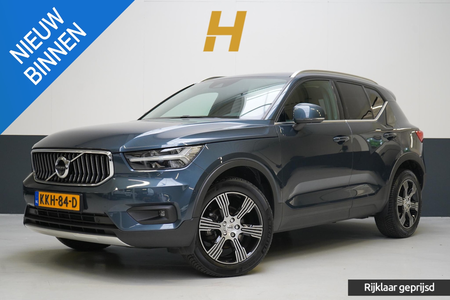 Volvo XC40 - 1.5 T2 Core | HK Sound | 360 camera | Sportstoelen | Navigatie | Keyless - AutoWereld.nl