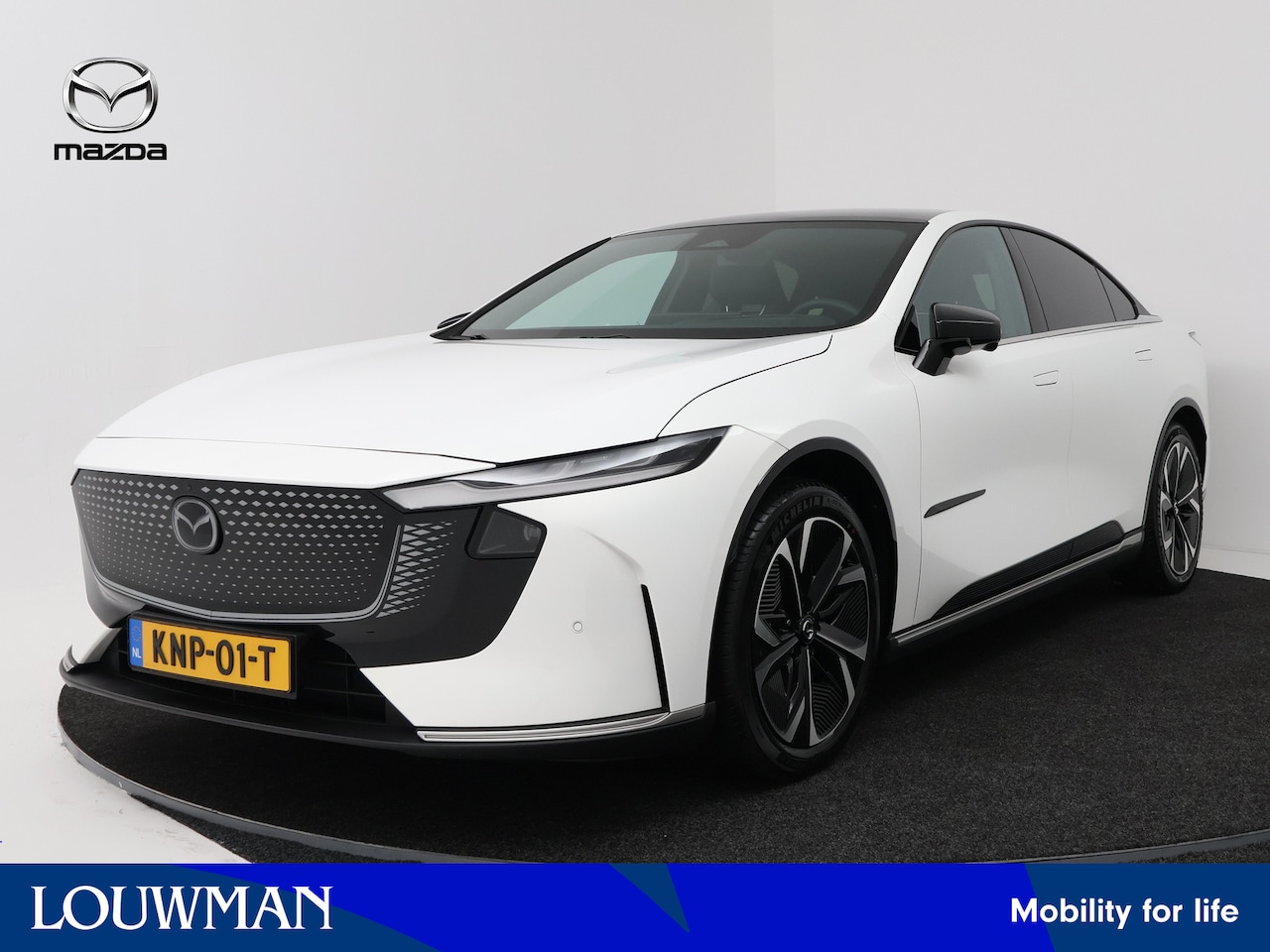 Mazda 6e - Takumi 68.8 kWh | Snelladen in 24 minuten van 10 naar 80% | WLTP 479 | Direct leverbaar - AutoWereld.nl