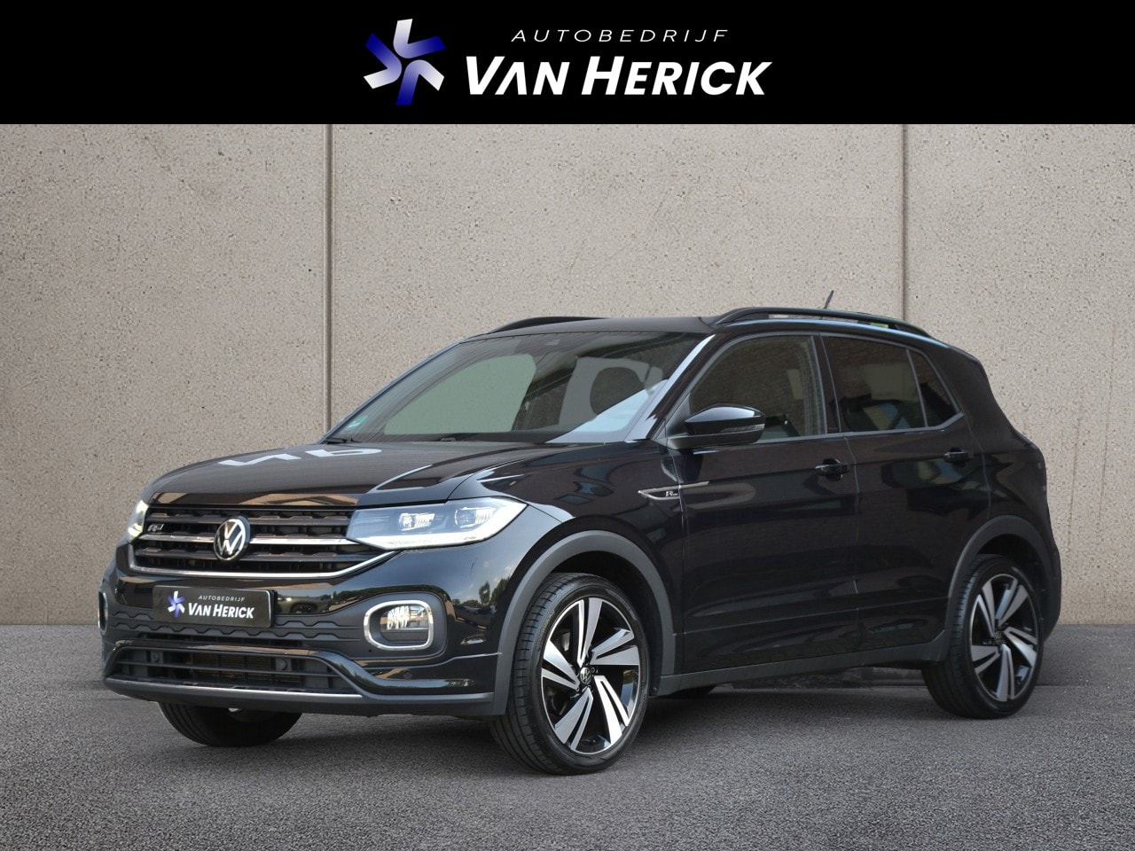 Volkswagen T-Cross - 1.0 TSI R-Line Automaat | Navigatie | ACC | Stoelverwarming - AutoWereld.nl