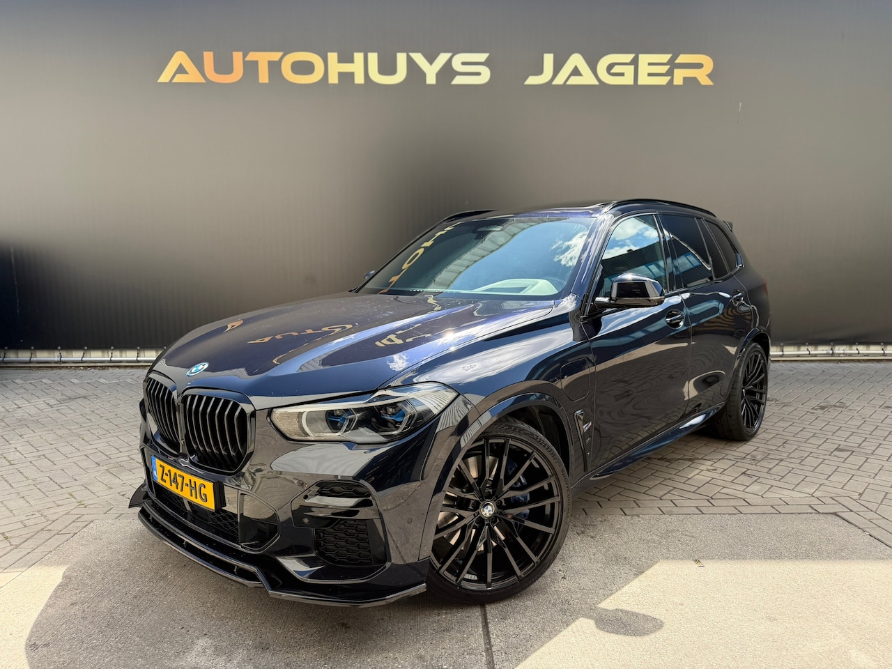BMW X5 - XDrive45e M Sport Pano Maxton Hud Laser Sportstoelen 22inch 360camera - AutoWereld.nl
