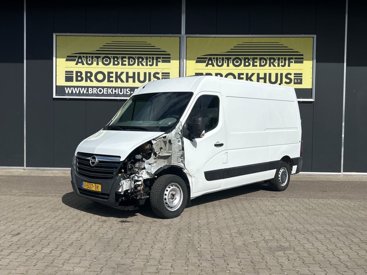 Opel Movano - 2.3 CDTI BiTurbo L2H3 Start/Stop 2.3 CDTI BiTurbo L2H3 Start/Stop - AutoWereld.nl