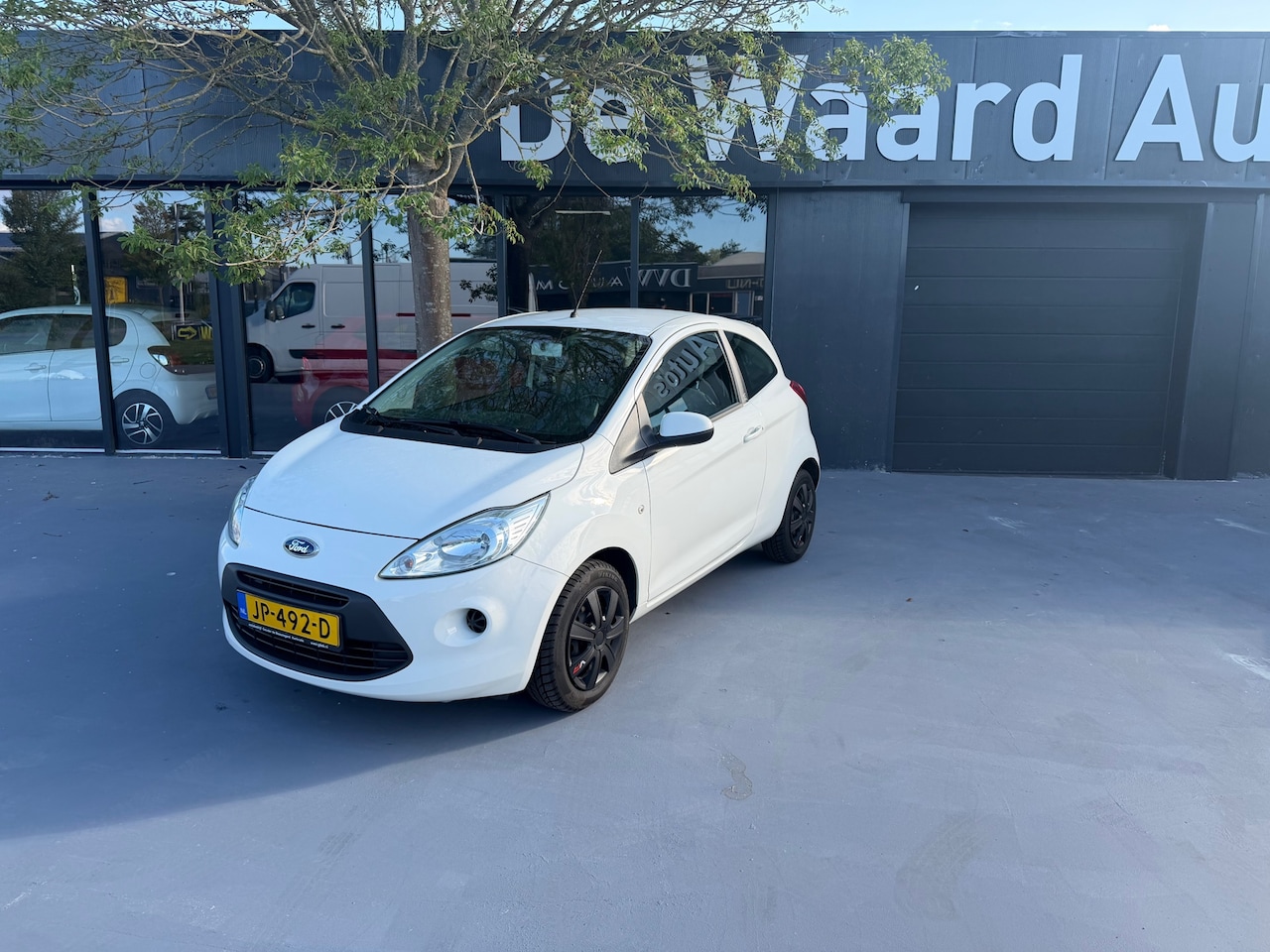 Ford Ka - 1.2 Style start/stop. Airco/ 6 maanden garantie - AutoWereld.nl
