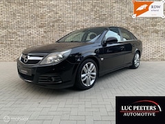 Opel Vectra GTS - 2.2 Executive/NAP/LEDER/CRUISE/XENON/APK-8-27