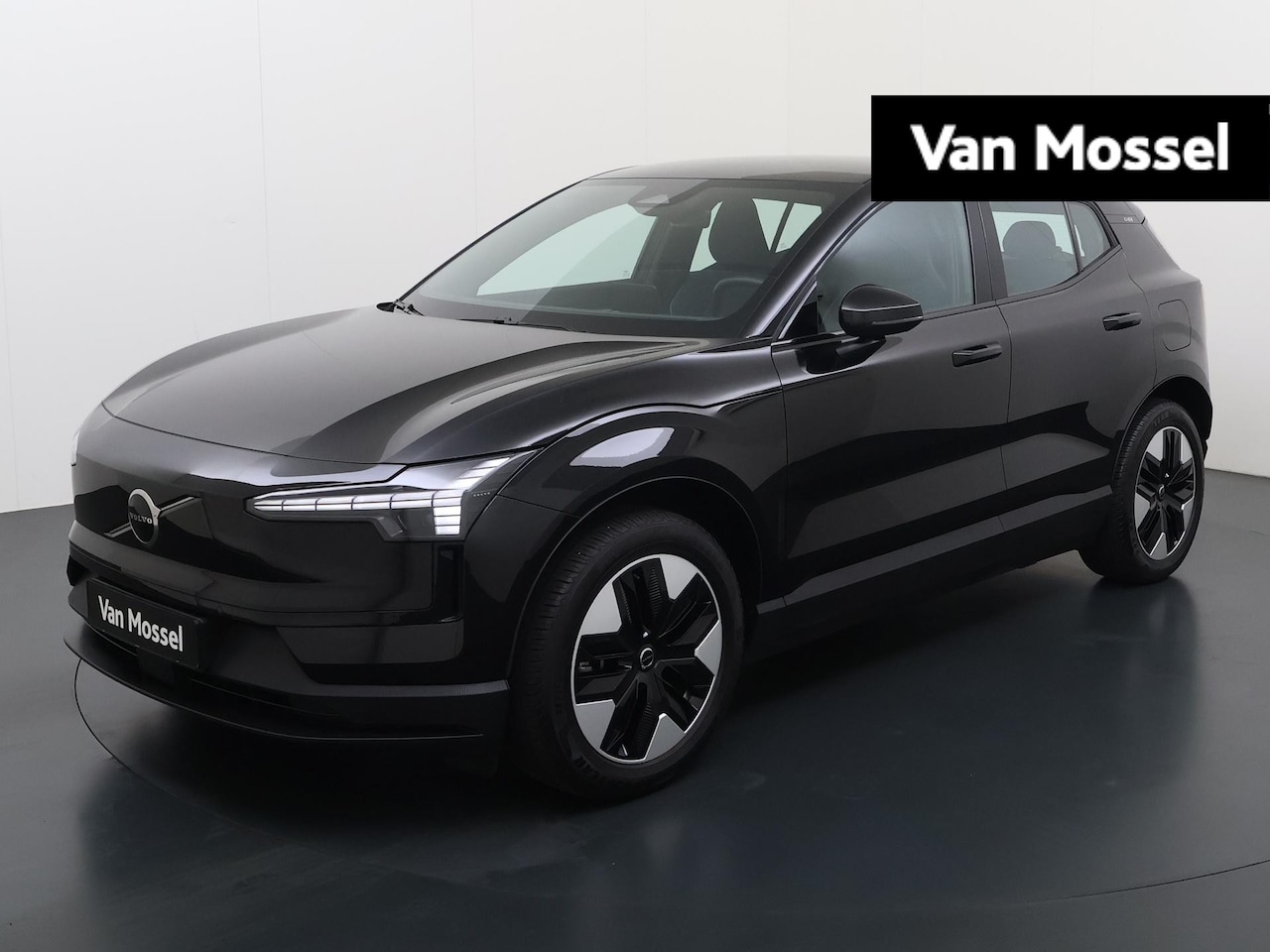 Volvo EX30 - P5 Long Range Plus - AutoWereld.nl