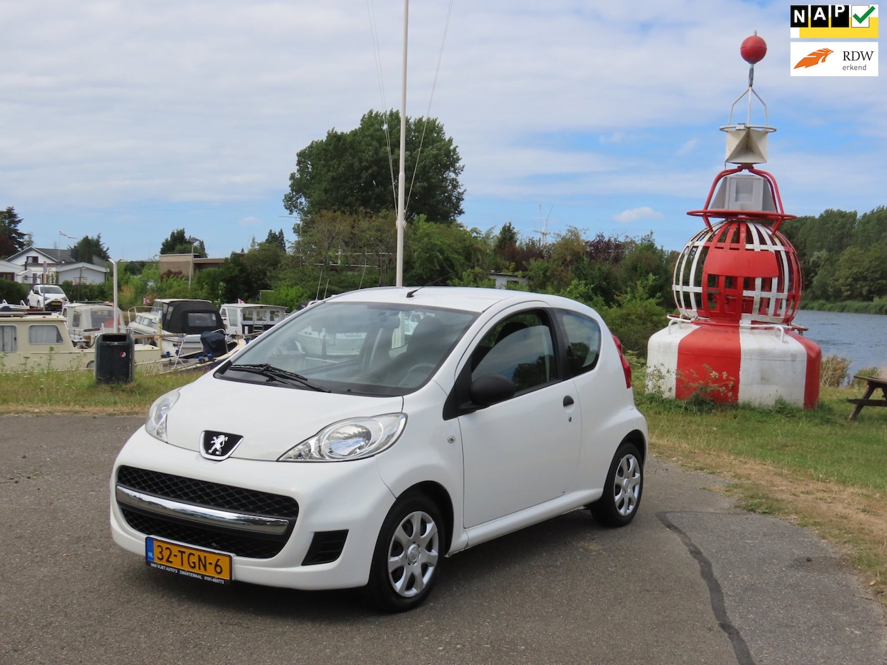 Peugeot 107 - 1.0-12V XR *AIRCO - AutoWereld.nl