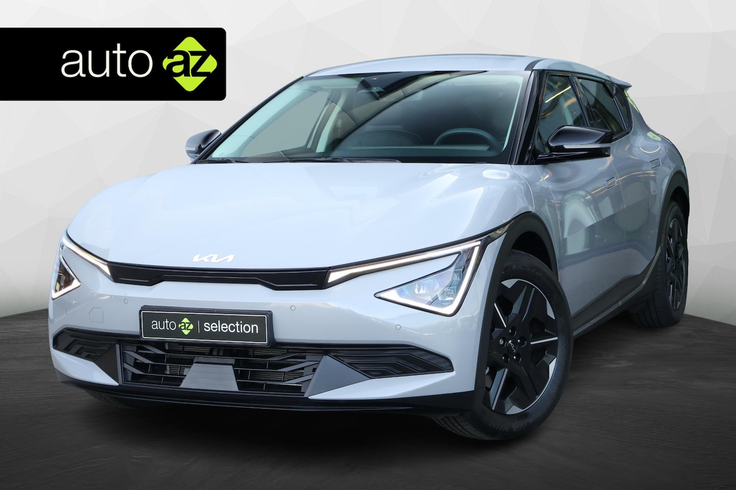 Kia EV6 - Light Edition 63 kWh / Stoel en stuurwielverwarming / Camera / Carplay - AutoWereld.nl