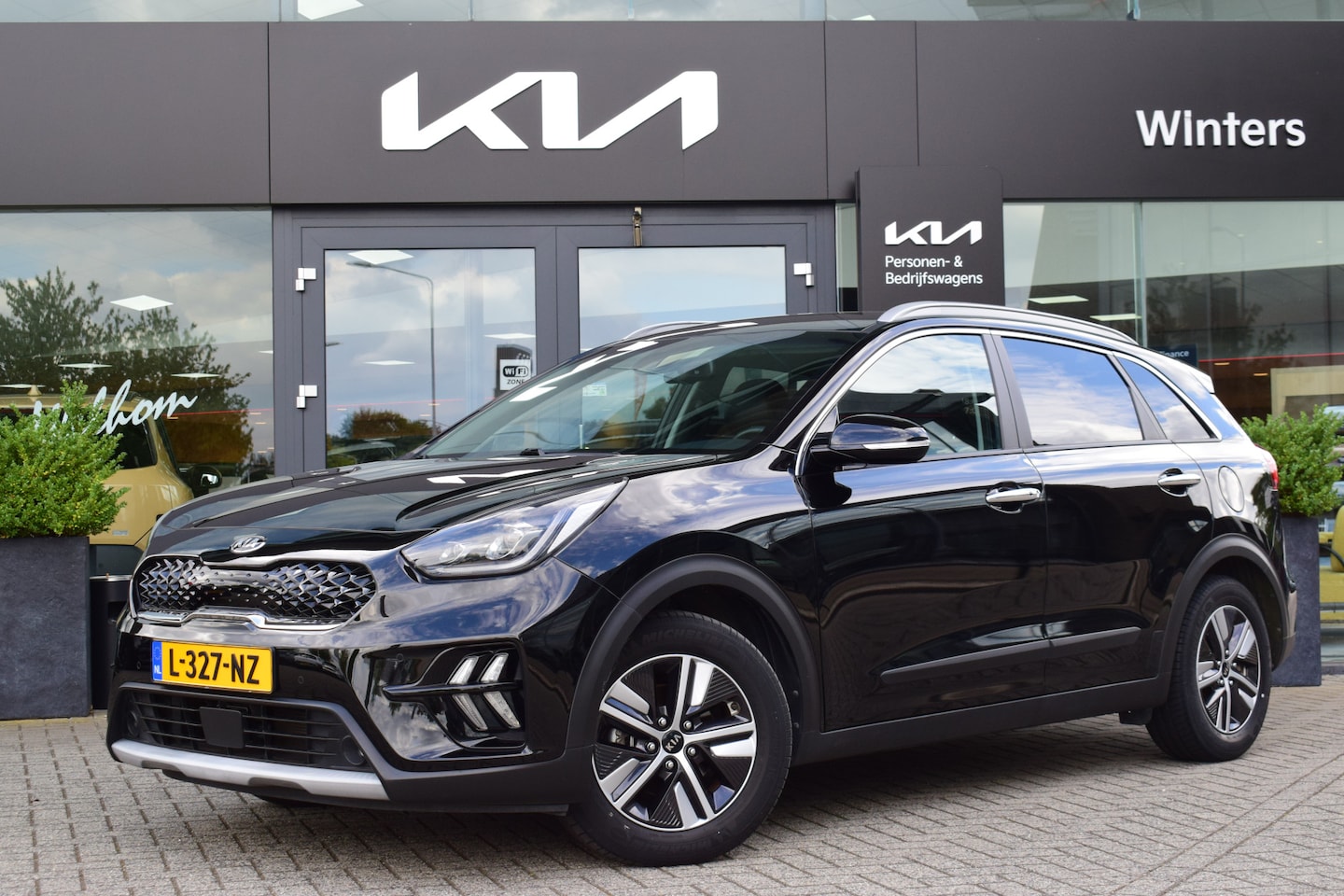 Kia Niro - 1.6 GDi Hybrid DynamicPlusLine | Trekhaak | Dodehoekassistentie | Stoel + Stuurverwarming - AutoWereld.nl