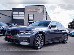 BMW 3-serie - 320i High Executive Edition | LED | Luxe Leder | Stoelverwarming | PDC | Cruise control |