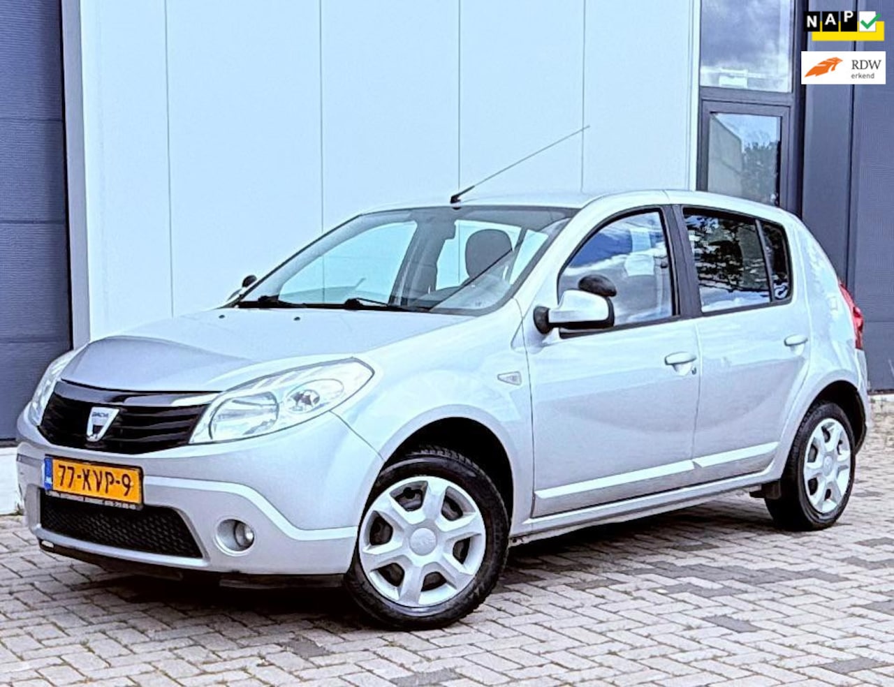 Dacia Sandero - 1.4 Lauréate LPG 1.4 Lauréate LPG - AutoWereld.nl