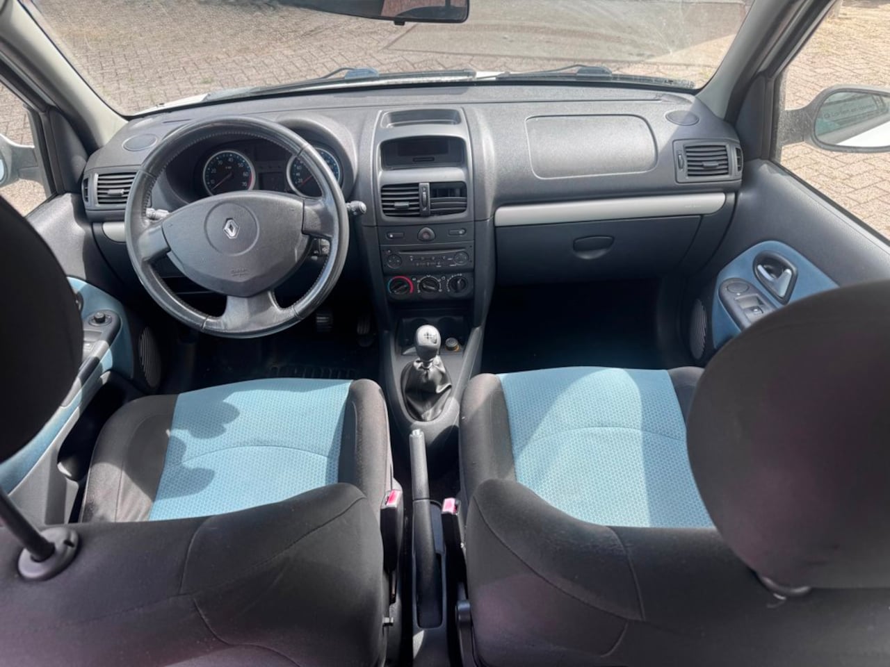 Renault Clio - 1.2-16V Campus 1.2-16V Campus - AutoWereld.nl