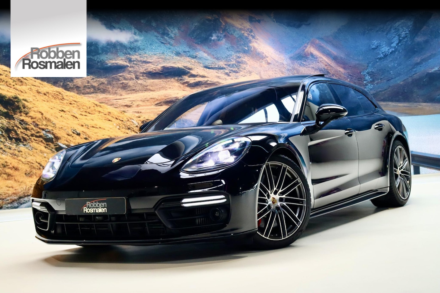 Porsche Panamera Sport Turismo - 4.0 Turbo AKRA|PANO|MASSAGE|MATRIX|VOL - AutoWereld.nl