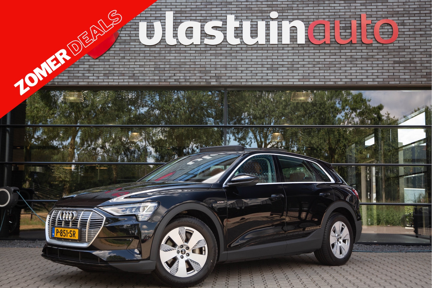 Audi e-tron - 55 quattro edition 95 kWh SOH 91%, Panoramadak, Leer, Trekhaak afneembaar, - AutoWereld.nl