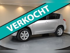 Toyota RAV4 - 2.0 VVTi *154Pk 4x4* Top onderhouden Stoelverw.|Trekhaak|Camera|Cruise|Climate|All-seasons
