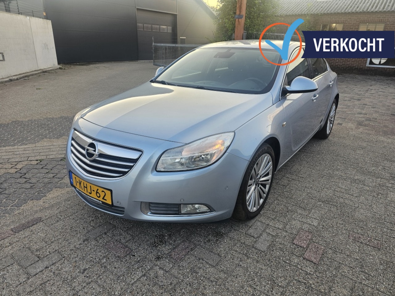 Opel Insignia - 2.0 CDTI EcoF. D.Ed.Apk,Nap,Trekhaak,Airco - AutoWereld.nl