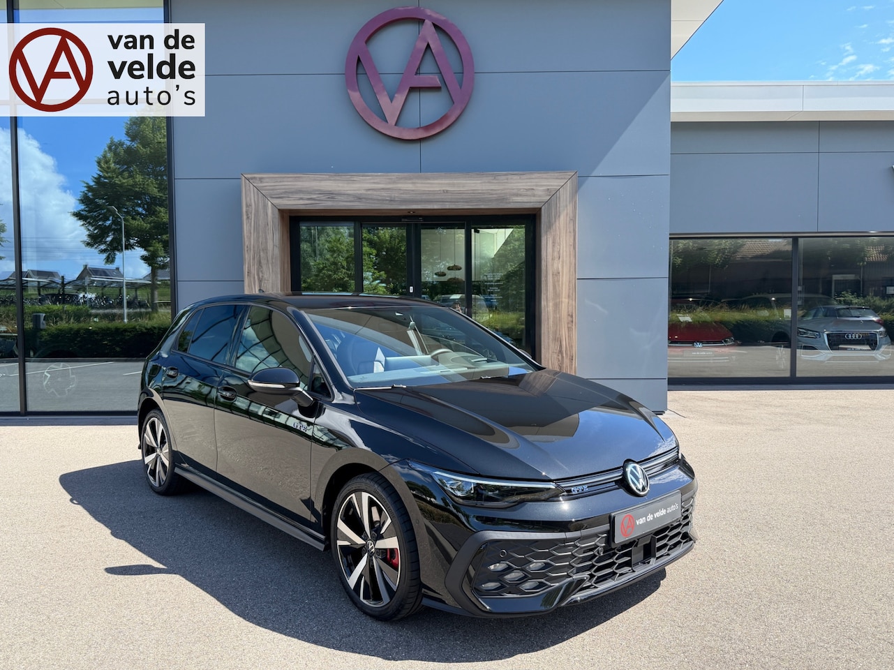 Volkswagen Golf - 1.5 eHybrid GTE 272pk | Trekhaak | Led mistlampen | IQ light | Camera | Head-up | Rijklaar - AutoWereld.nl