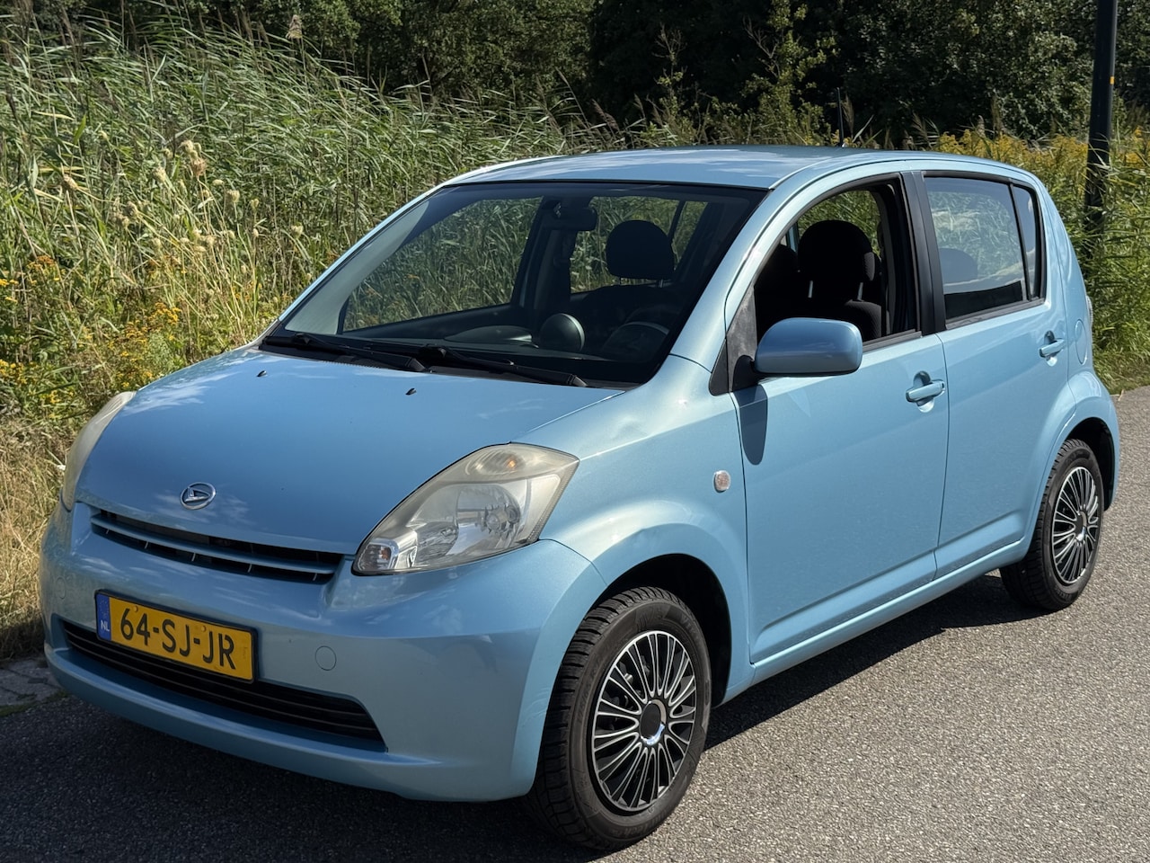 Daihatsu Sirion 2 - 1.3-16V Comfort 1.3-16V Comfort - AutoWereld.nl