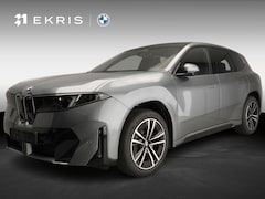 BMW iX3 - 40 eDrive M Sportpakket / Panoramadak / Trekhaak / Getint glas / Park assist