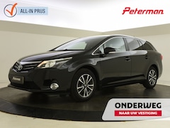 Toyota Avensis Wagon - 1.8 VVTi Dynamic | Stoelverwarming | Trekhaak | PDC