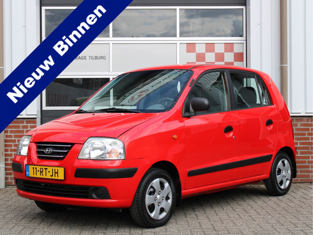 Hyundai Atos - 1.1i Active Cool /AIRCO/Elek. ramen/CV/Stuurbekrachtiging/Radio-cd speler/NAP! 2e eig! NWE - AutoWereld.nl