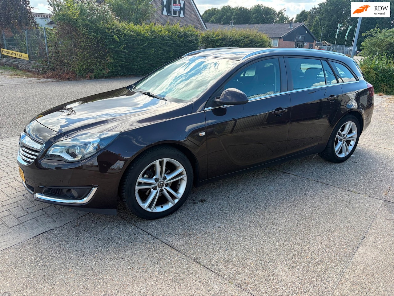 Opel Insignia Sports Tourer - 2.0 CDTI EcoFLEX Edition 2.0 CDTI EcoFLEX Edition - AutoWereld.nl