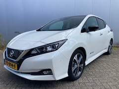 Nissan LEAF - Tekna 40 kWh SOH 90,9%, NL auto, 1e eigenaar, dealeronderhouden, 2 laadkabels