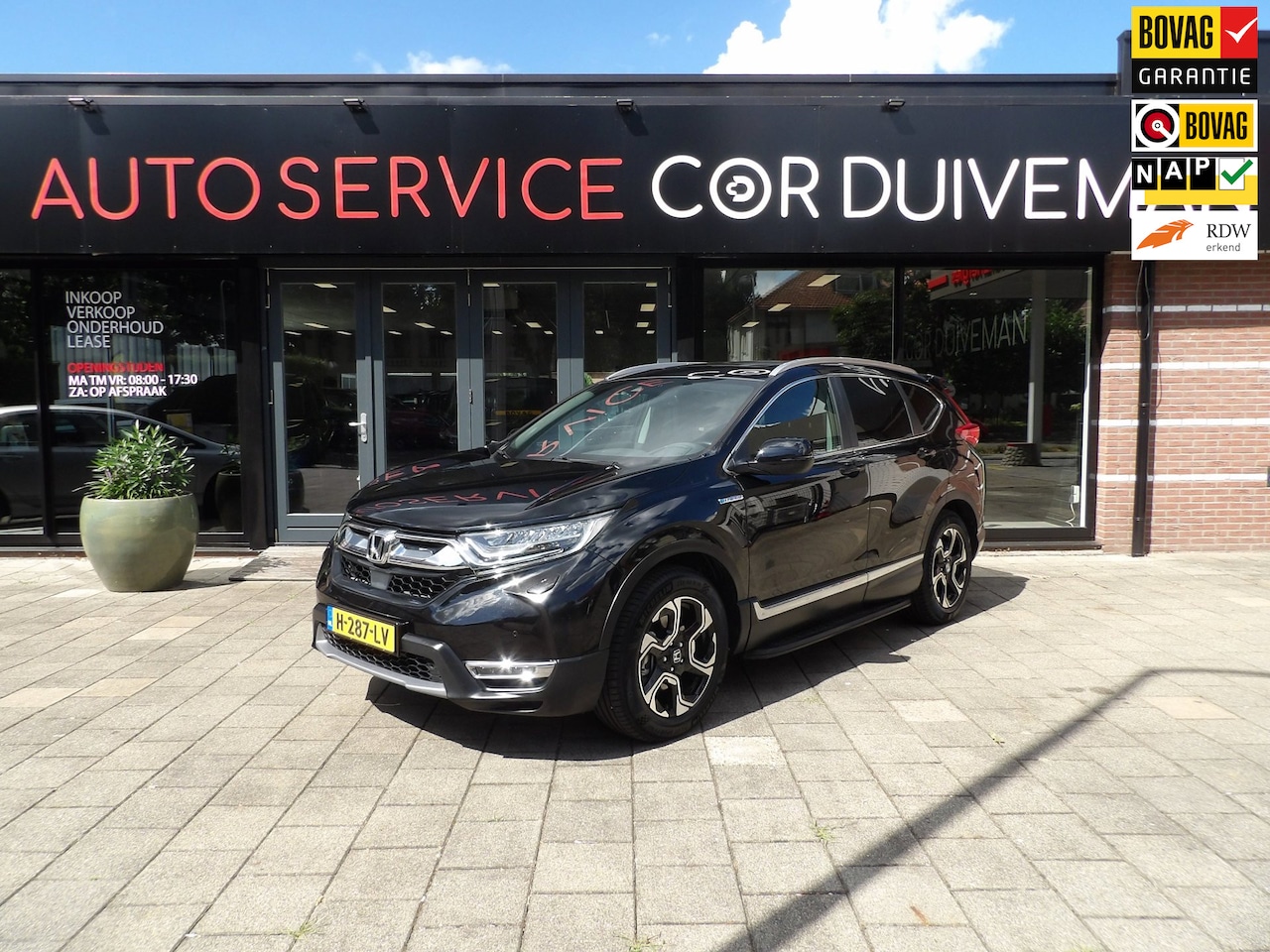 Honda CR-V - 2.0 Hybrid AWD Executive/ TREKHAAK /TREEPLANKEN/A KLEP SPOILER VOLLEDIG ONDERHOUDEN DOOR O - AutoWereld.nl