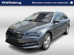 Skoda Superb Combi - 1.4 TSI iV Laurin & Klement / AUTOMAAT/ 218 PK/ CANTON AUDIO/ CAMERA/ DCC/ CRYSTAL LIGHTIN