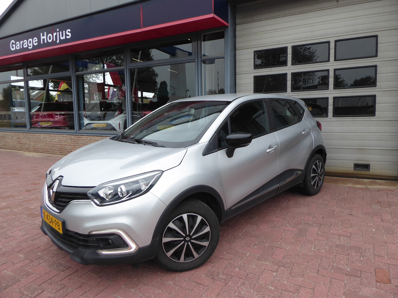 Renault Captur - 0.9 TCe Zen 0.9 TCe Zen, 2018 NAVI, CLIMA, CRUISE, CAMERA, TREKH!! - AutoWereld.nl