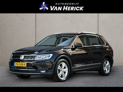 Volkswagen Tiguan - 1.4 TSI ACT Highline 150PK Automaat | Panoramadak | Winterpakket | ACC | Trekhaak