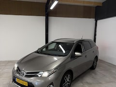 Toyota Auris Touring Sports - | Keyless | Camera | APK 2027
