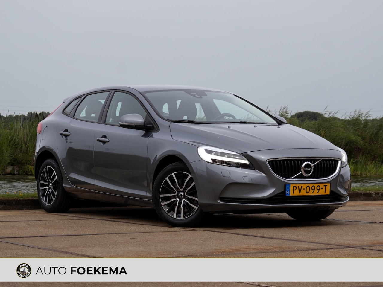 Volvo V40 - 1.5 T2 Nordic+ LED Navi Stoelverwarming - AutoWereld.nl