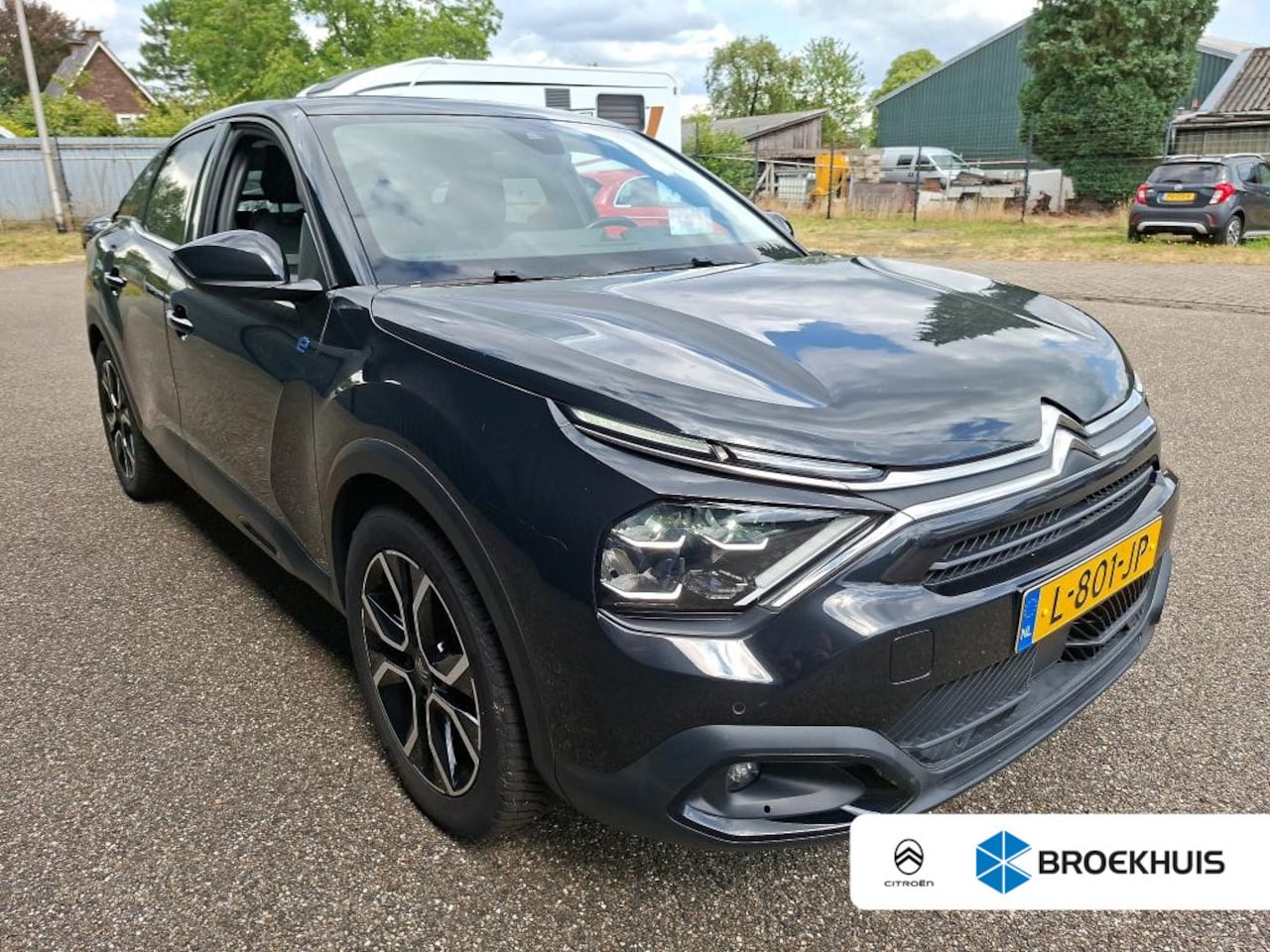 Citroën Ë-C4 - Shine 50 kWh | Achterbank in delen neerklapbaar | Achterbank met armsteun en skiluik | Ach - AutoWereld.nl