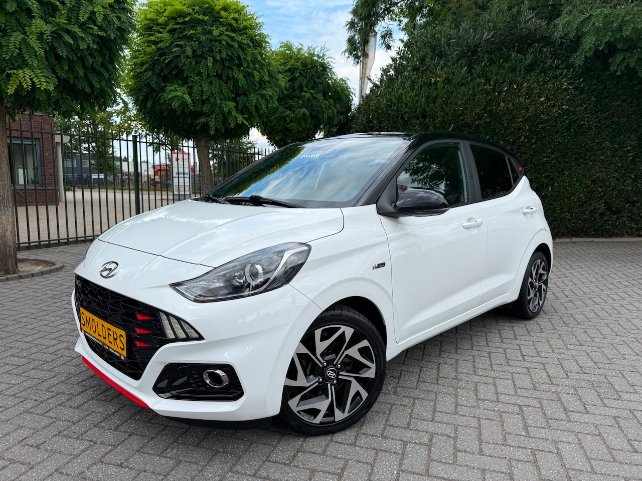 Hyundai i10 - 1.0 T-GDI N-Line, AIRCO, Apple CarPlay, Cruise Control, DAB, Isofix, Led, LM-velgen 16", P - AutoWereld.nl