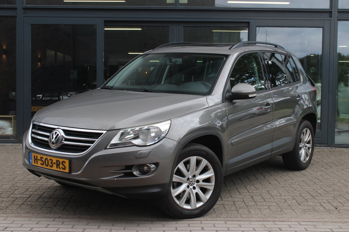 Volkswagen Tiguan - 1.4 TSI Trend&Fun 4Motion | Cruise-control | Pano-dak | Camera | Airco | - AutoWereld.nl