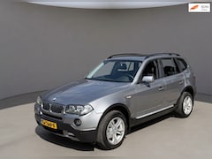 BMW X3 - 2.0i Business Line, trekhaak, nieuwe apk keuring