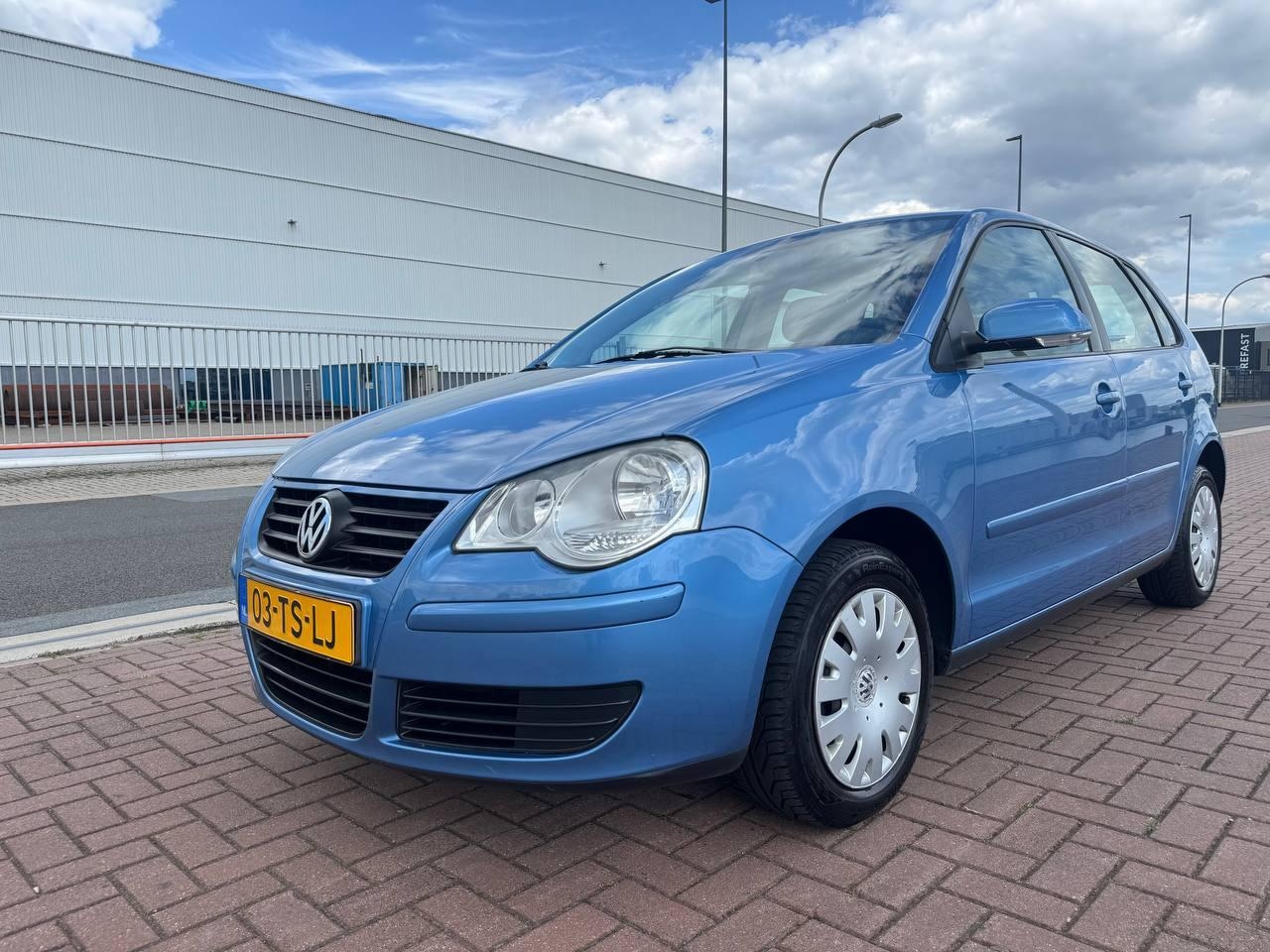 Volkswagen Polo - 1.2 Optive /Airco/5 drs/St.bkr/C.V/Nieuwe APK - AutoWereld.nl