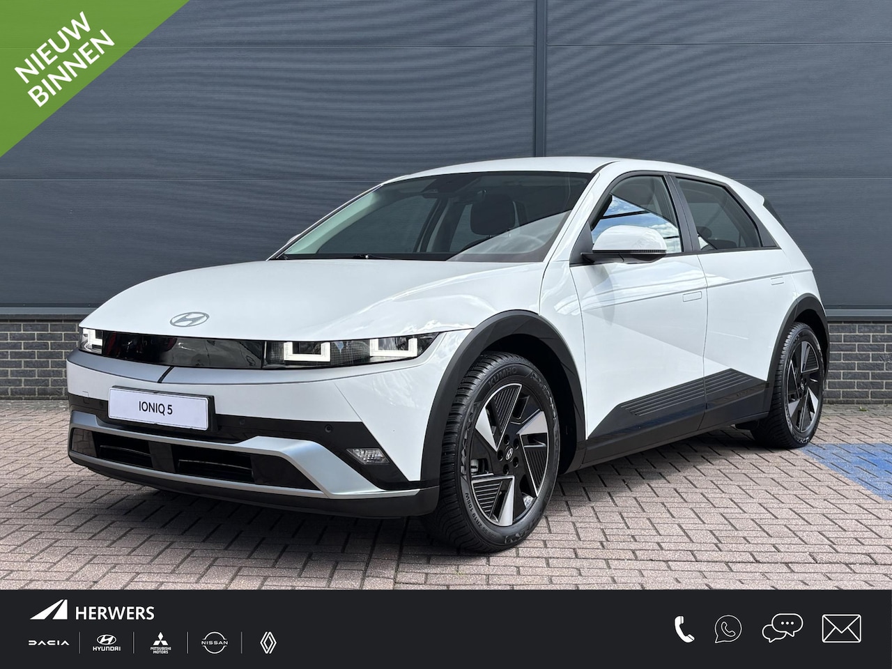 Hyundai IONIQ 5 - Connect+ 84 kWh / Fabrieksgarantie tot 03-2030 / SOH 99,1% / Stoel en stuurverwarming / El - AutoWereld.nl