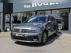 Volkswagen Tiguan - 2.0 TDI 4M R Line PANO NAVI 7p