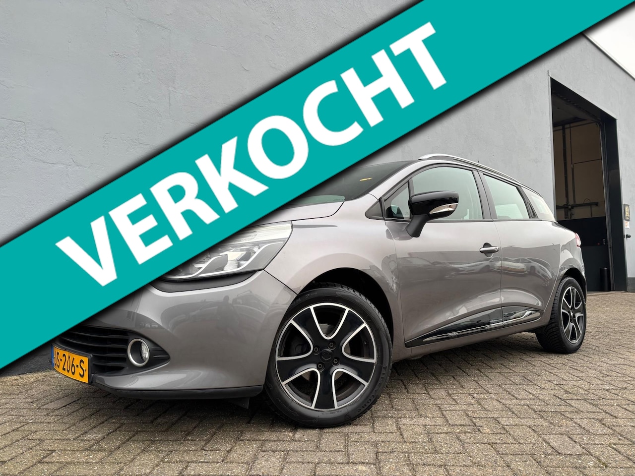 Renault Clio Estate - 0.9 TCe Expression - Navigatie - AutoWereld.nl