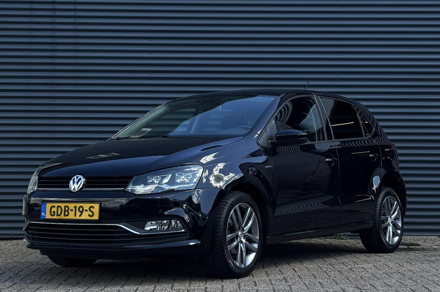 Volkswagen Polo - 1.0 TSI Lounge Climate/Cruise/Stoelverw. - AutoWereld.nl