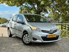 Toyota Yaris - 1.0 VVT-i Aspiration | Camera + Clima Nu € 4.975,