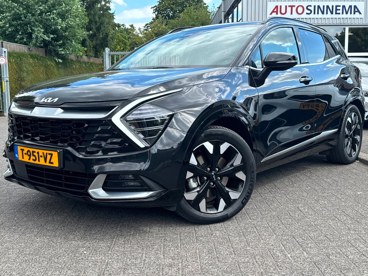 Kia Sportage - 1.6 T-GDi Plug-in Hybrid AWD DynamicPlusLine | Afn. Trekhaak | 1e Eigenaar | Stuur & Stoel - AutoWereld.nl