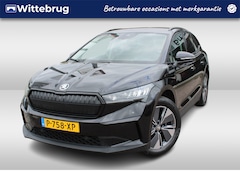 Skoda Enyaq iV - 60 / Navigatie / LED / Parkeersensoren / LM 19 inch / Leder-/stof bekleding / APP