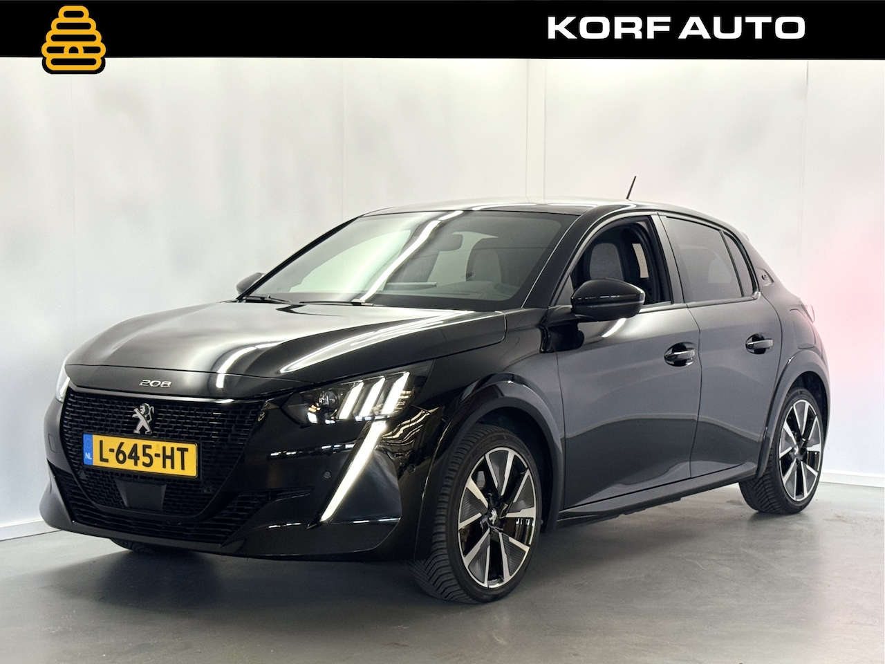 Peugeot e-208 - EV GT Pack 50 kWh | Pano | Alcantara | Camera | Keyless - AutoWereld.nl